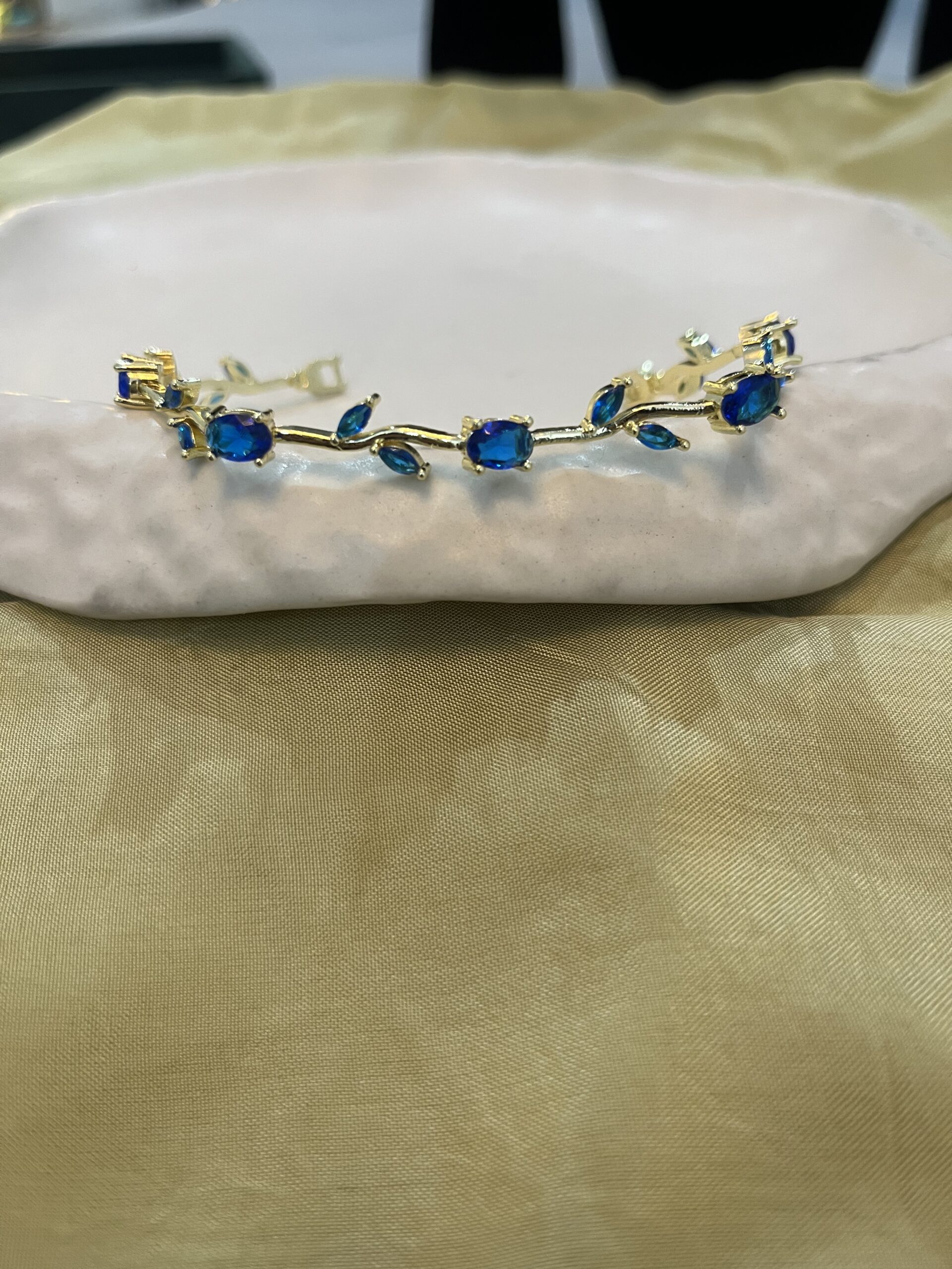 Royal Blue Tulip bracelet