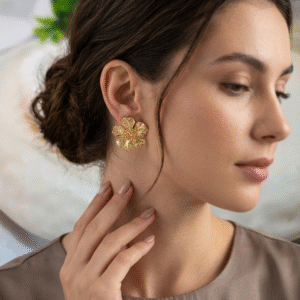 Celestique Lumière Studs