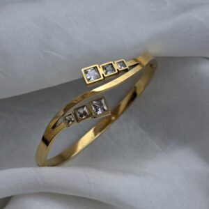 Rajvya Kada bracelet