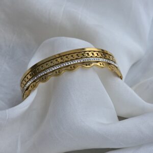 Orla Minimal Cuff