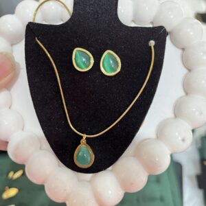 Royal Grace Pendent set
